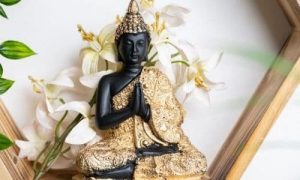 Praying Buddha