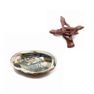 Abalone Shell with Wooden Cobra Stand - Bundle